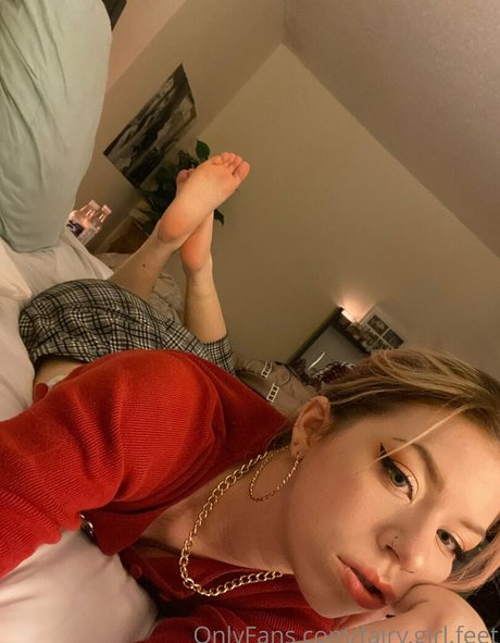 fairy girl feet onlyfans photo