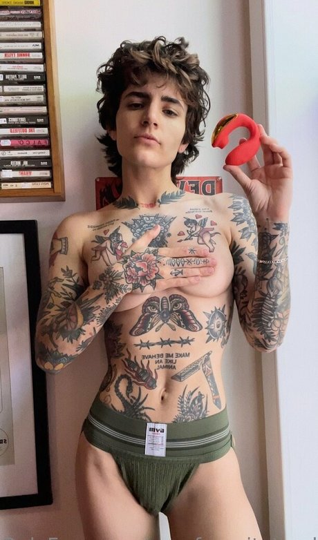 yourfavoritetomboy porn leaked onlyfans