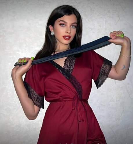 little wendy onlyfans sexy