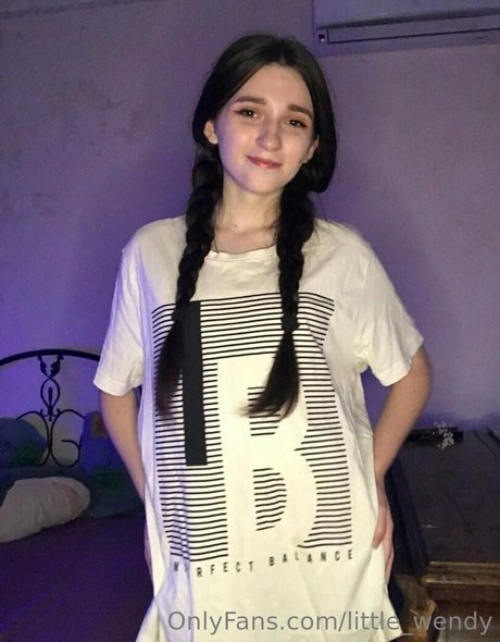little wendy onlyfans model