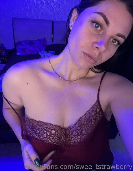 swee tstrawberry only fans sex