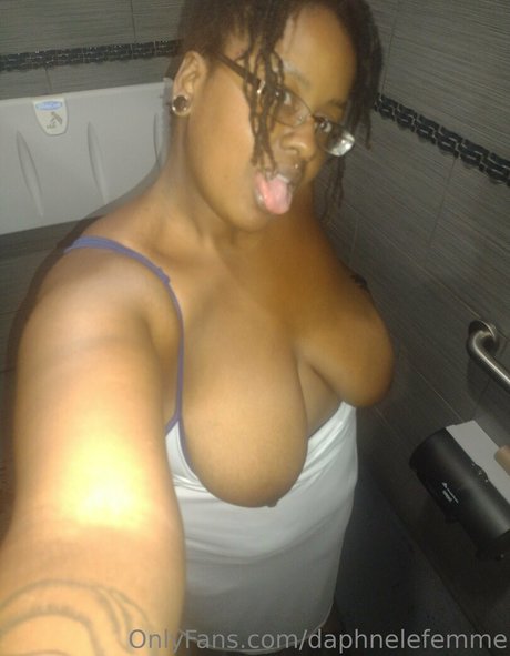 daphnelefemme leaked onlyfans nude