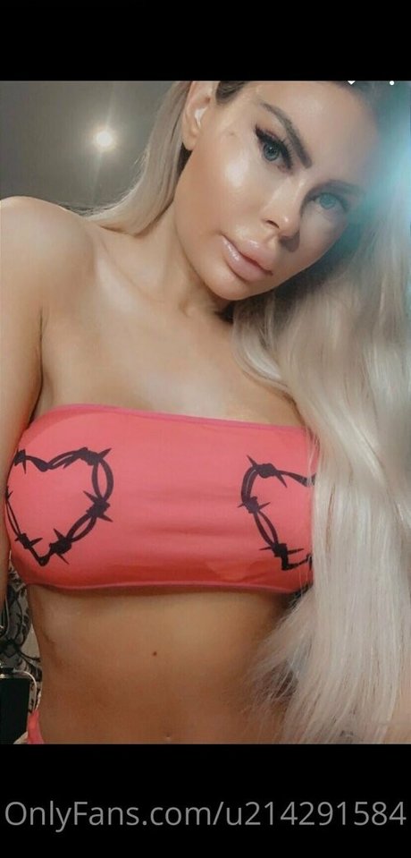 lillylaneofficial onlyfans striptease