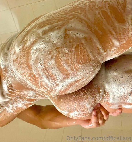 officailarq leaked onlyfans pics