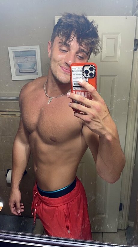 jfit98 onlyfans model