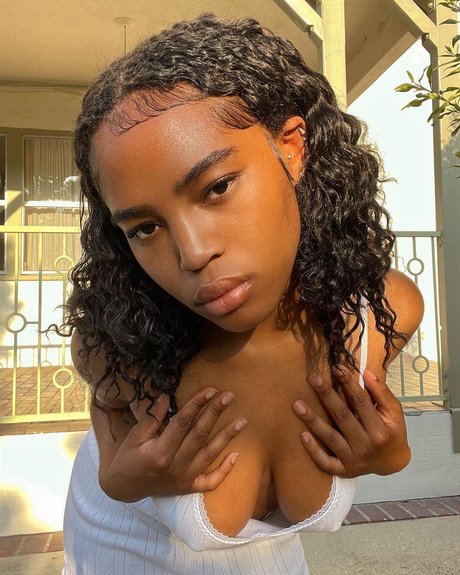 Quenlin Blackwell onlyfans hot