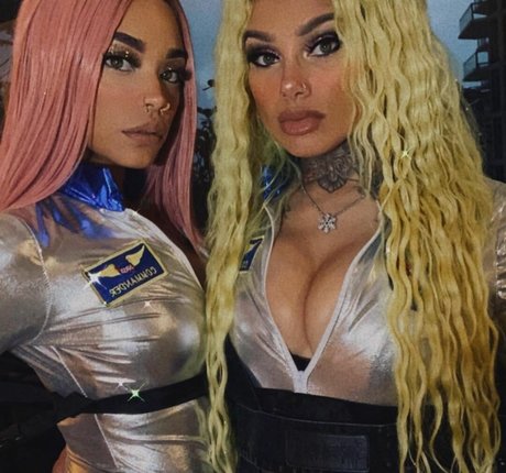 Snow Tha Product on onlyfans