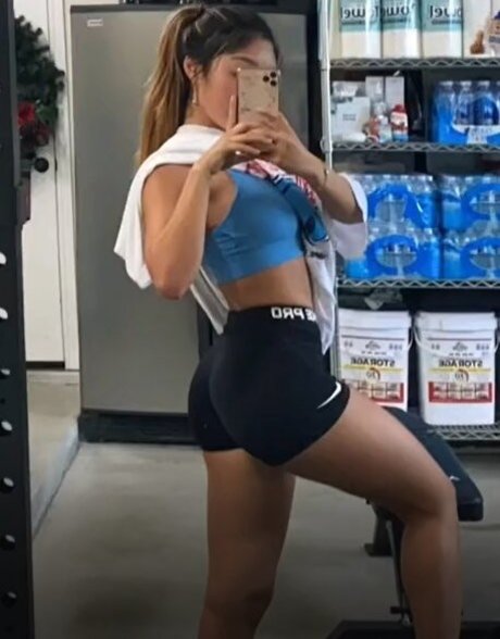 Paige Taylor nude only fans