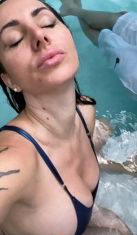 La Mala Rodriguez onlyfans nude tits