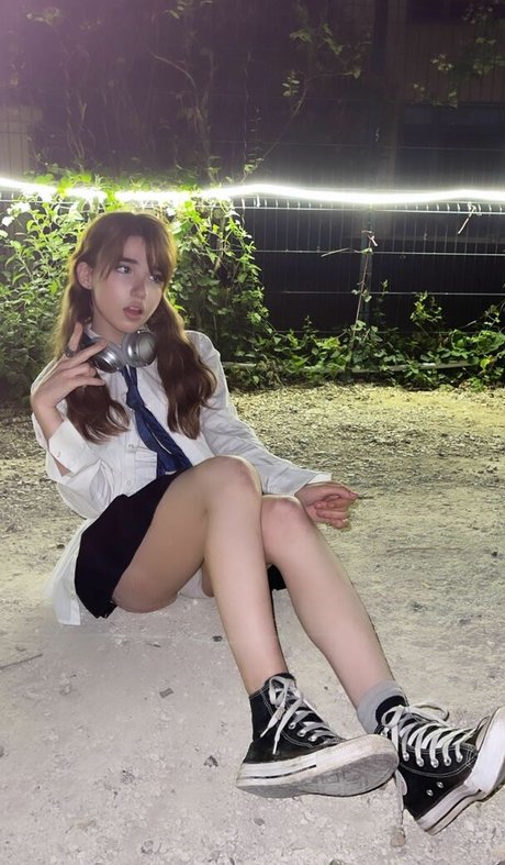 Arielle Maxine onlyfans leaks