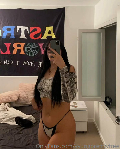 Katana Grey onlyfans model