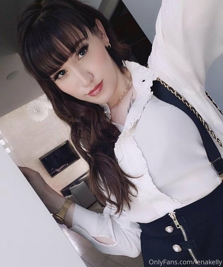 lenamoonxo naked on onlyfans