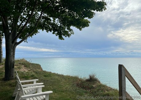 dreamweaver1996 only fans pics