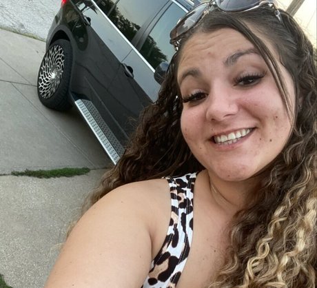 Bad Mom In Real Estate porn onlyfans leaks