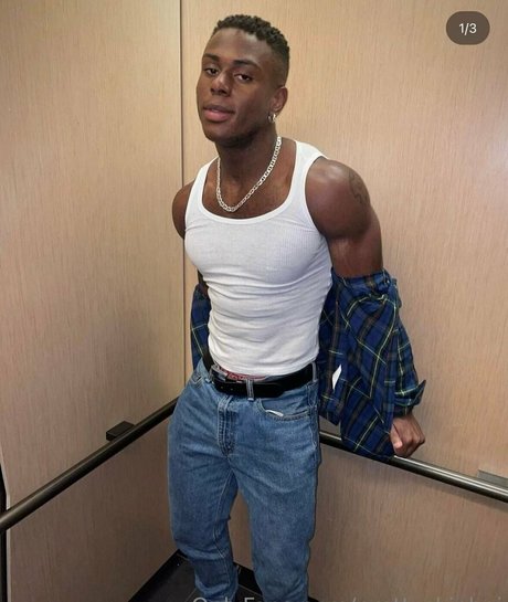 prettyskinboi onlyfans leaks