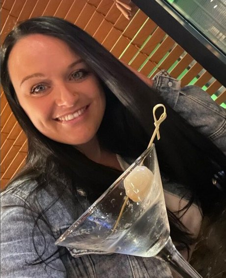 Lexy Brooke onlyfans posts