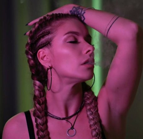 Sata Jones onlyfans leak sex