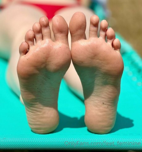 feet feminine onlyfans porn free