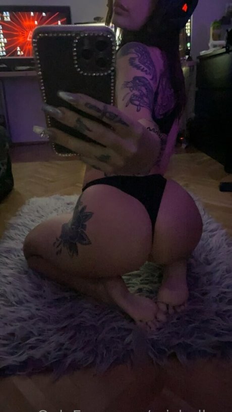 michalkaa pics onlyfans