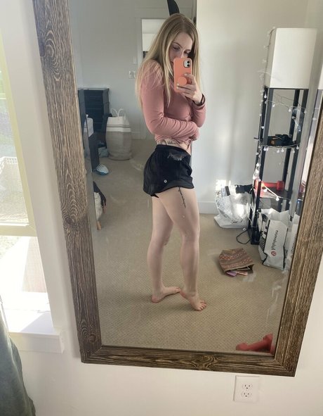 violet walker66 free naked onlyfans leak