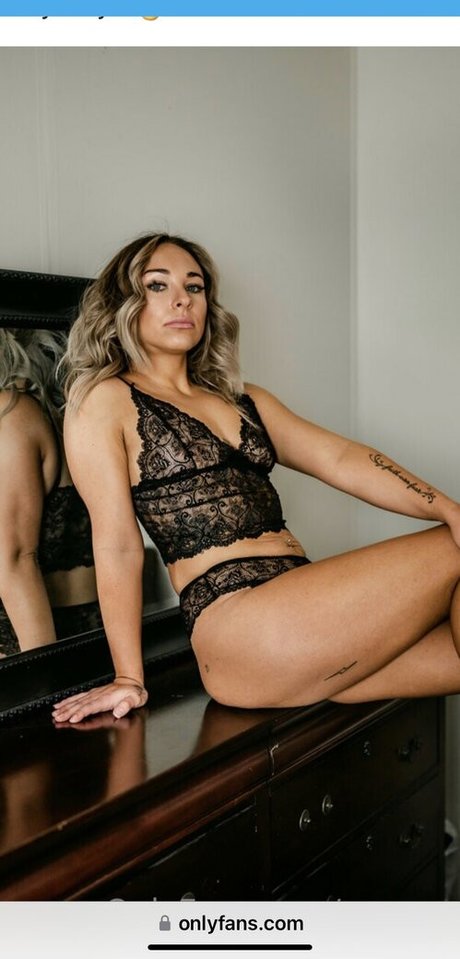 Macy Nicole Waker onlyfans leak fuck