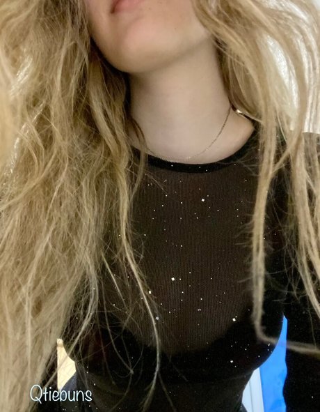 Qtiebuns ASMR onlyfans lean