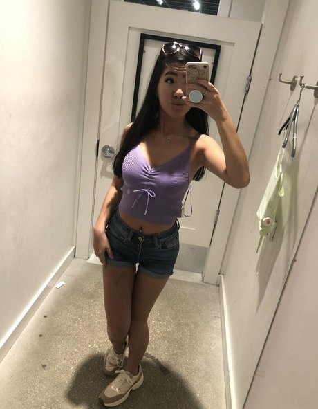 stonerlaceyyy onlyfans porn nude