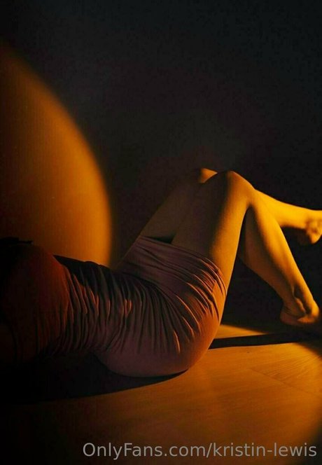 kristin lewis onlyfans nide