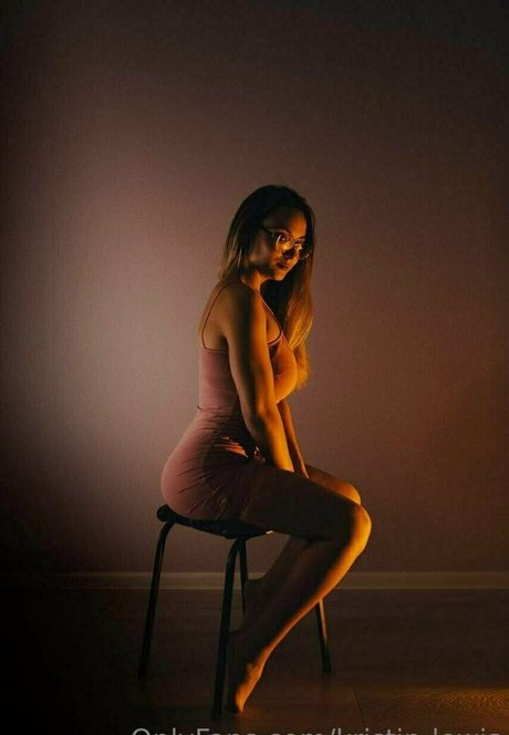 kristin lewis only fans pic