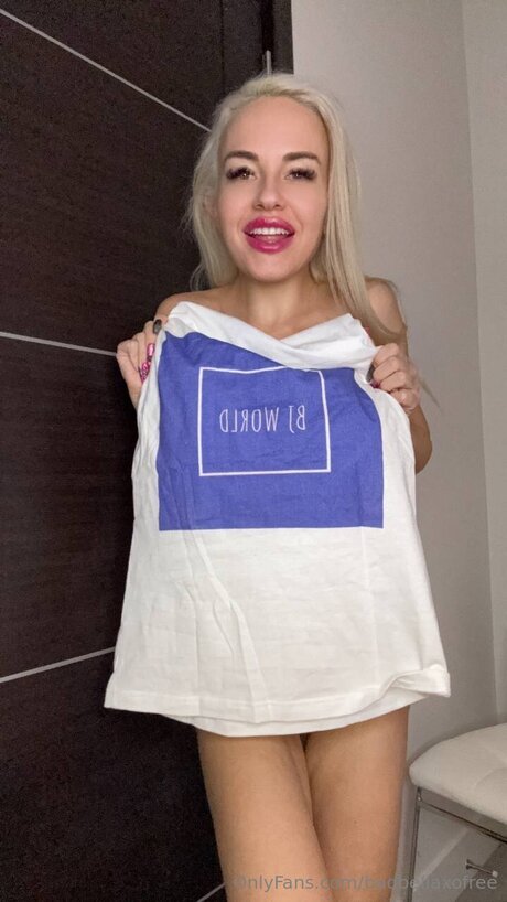 badbellaxofree nude onlyfans