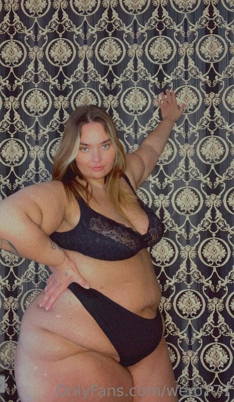 wero777 onlyfans tits