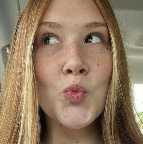 Harper Red only fans nude