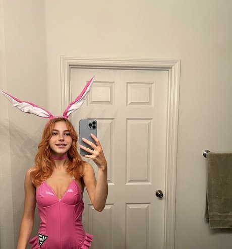 rylieeee nude onlyfans leaked