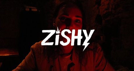 Oxana Chic onlyfans fuck