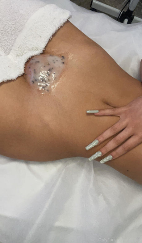 Uhhliar only fans pic