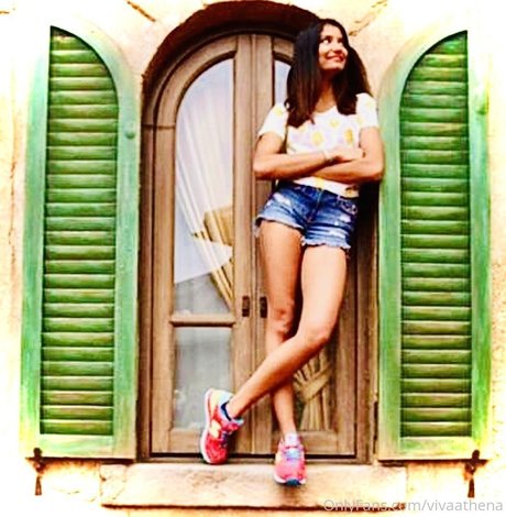 Viva Athena onlyfans pictures