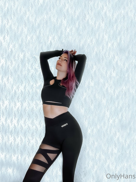 Hannah Ray onlyfans naked pics