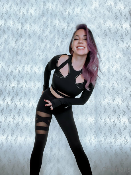 Hannah Ray onlyfans leak naked