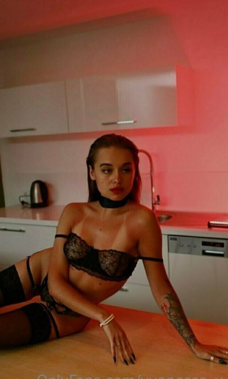 vvanessa v onlyfans gratis