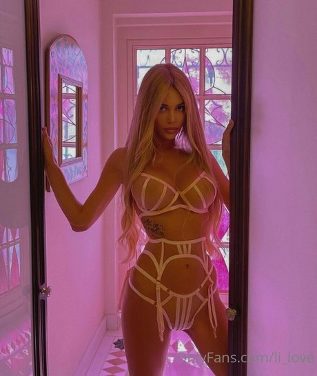 Lily Ermak leaked onlyfans nude