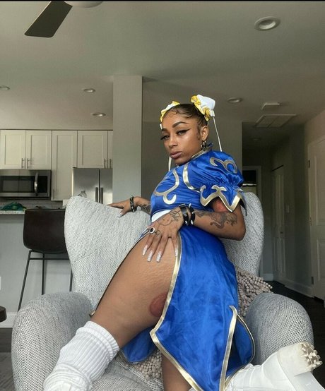 helloomcfly nude only fans