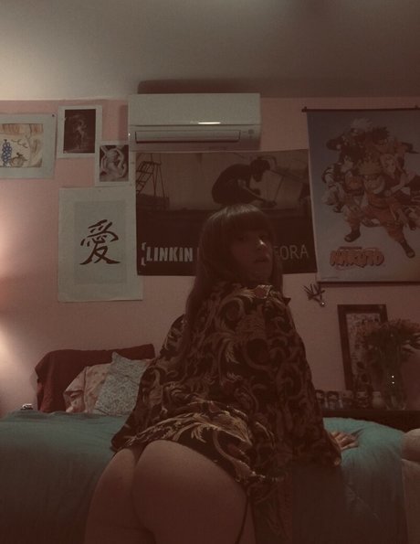 loisplz naked on onlyfans