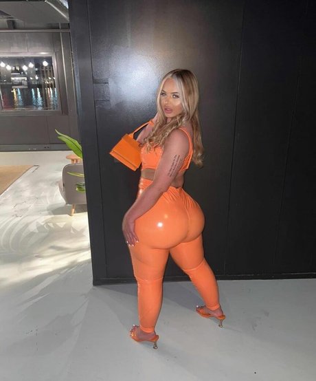 Esmee Dream onlyfans naked leaks