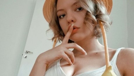 jovi fragole leaked only fans nudes