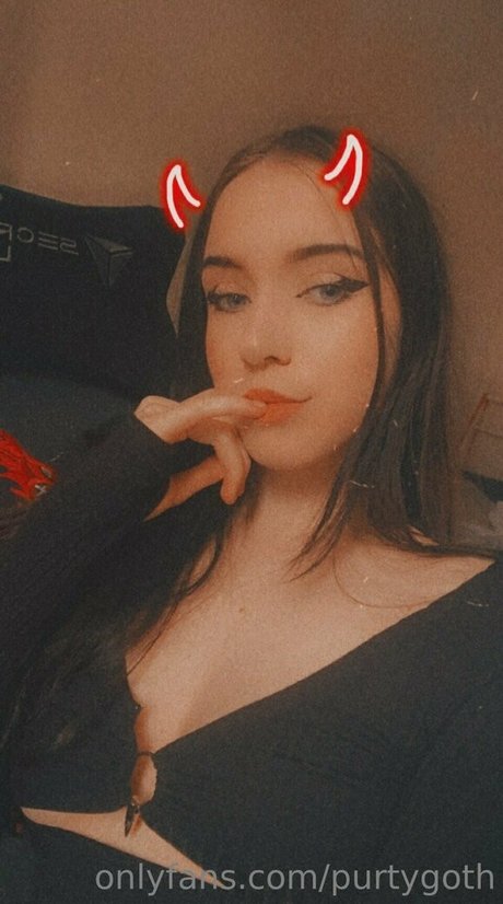 Purtygoth nudes onlyfans leak