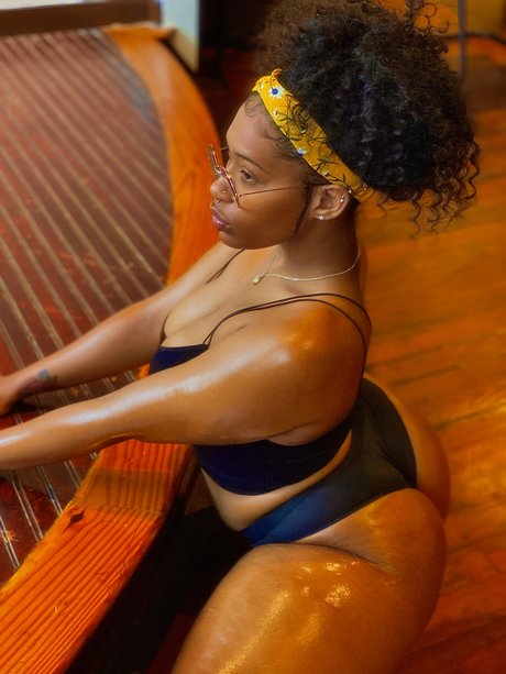 HunniRaez onlyfans xxx