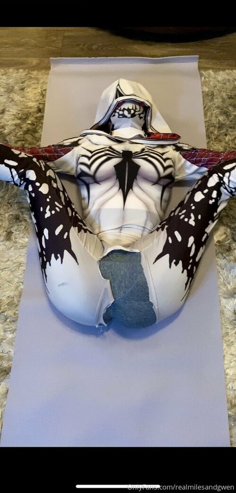 realmilesandgwen naked onlyfans leak