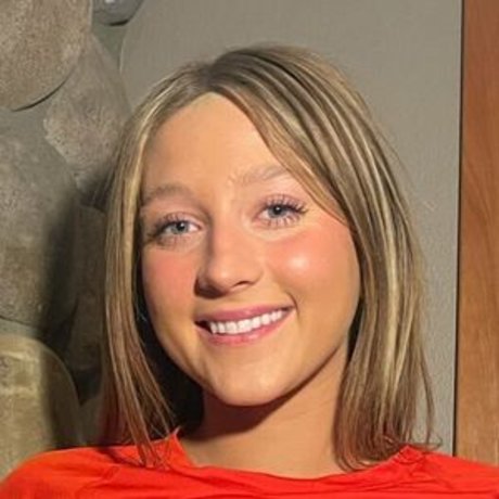 Oakleymiddleton18 nude onlyfans pics