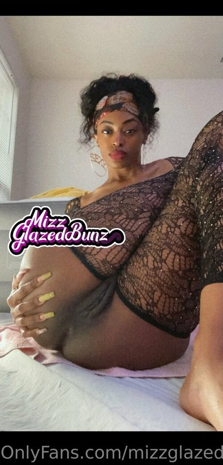 MizzGlazedBunz onlyfans free porn