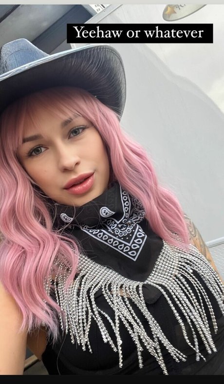 lindseyparanormal onlyfans porn leak